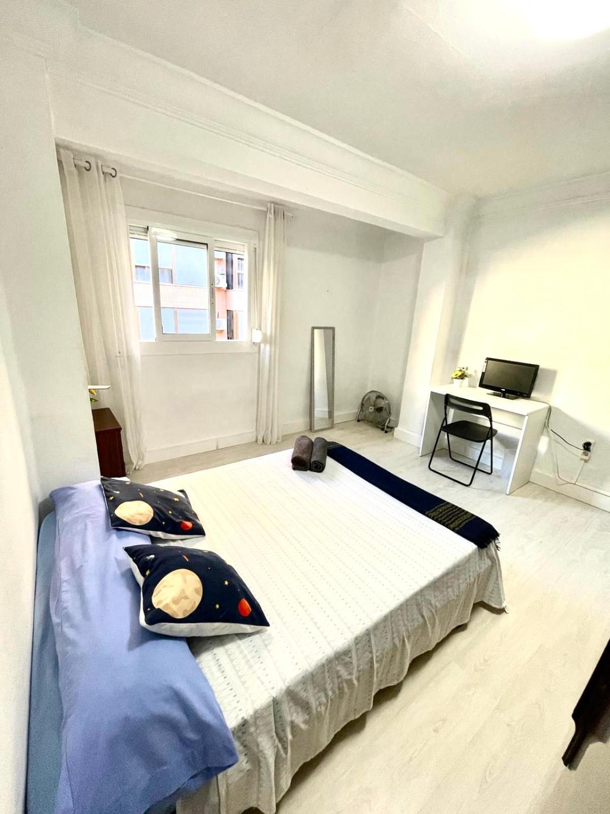 Relaxing Confortable Room Valencia Luaran gambar